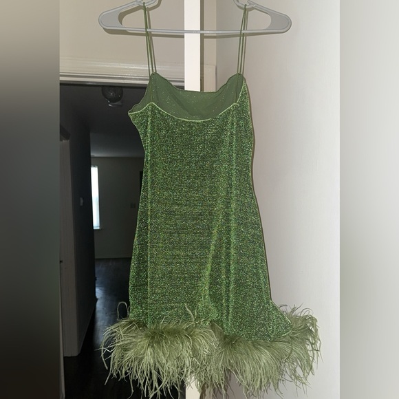 Green Mini Dress With Feathers - Picture 2 of 3